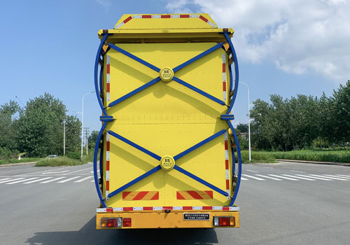 匯力威牌VVV5100TFZQL6防撞緩沖車(chē)公告圖片