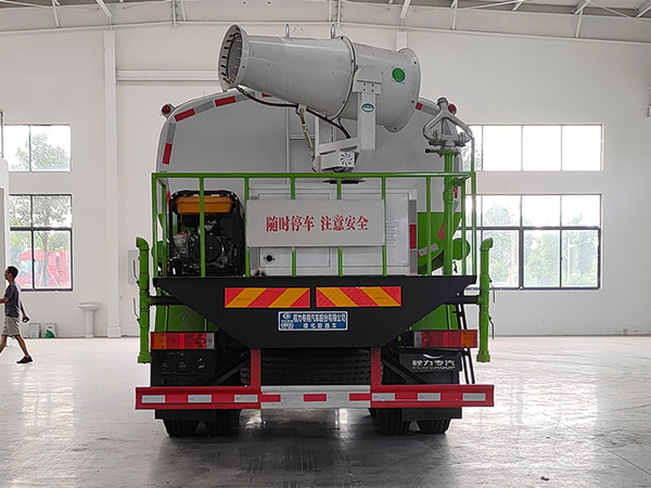 程力威牌CLW5252GPSE6綠化噴灑車公告圖片