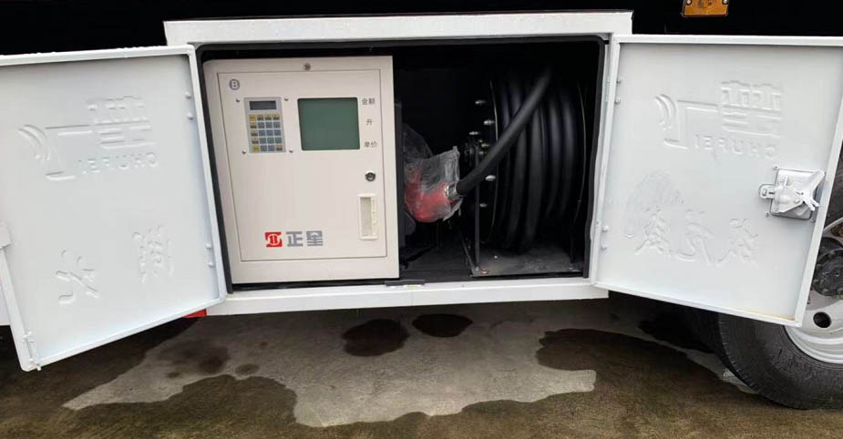 楚飛牌CLQ5126GJY6C加油車公告圖片