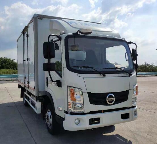 開沃牌NJL5043XXYBEVA2純電動(dòng)廂式運(yùn)輸車公告圖片