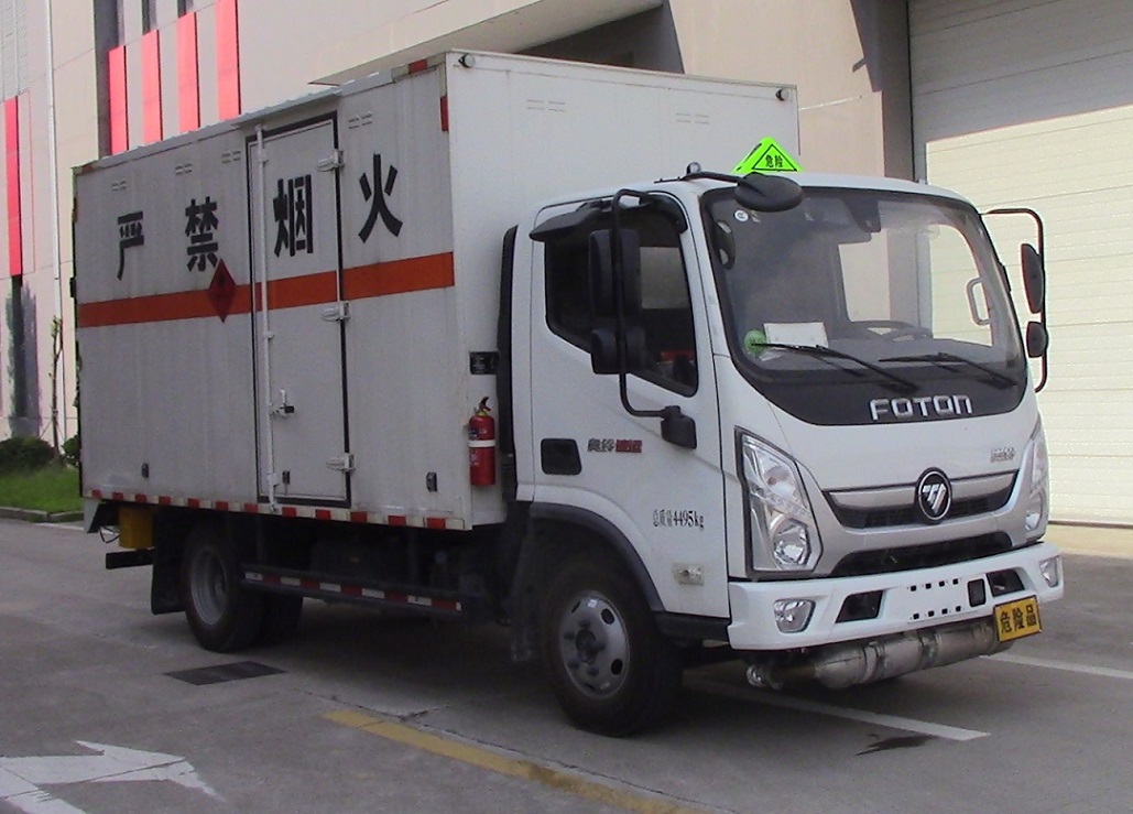 兴邦龙牌XBZ5041XRQB6易燃气体厢式运输车公告图片