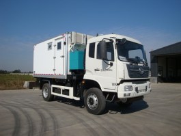 仪器车
