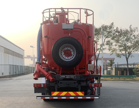 四機(jī)牌SJX5450TGJ固井車公告圖片