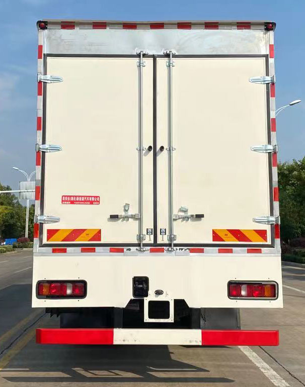 邁德盛牌YAD5190XJXZZ6檢修車公告圖片