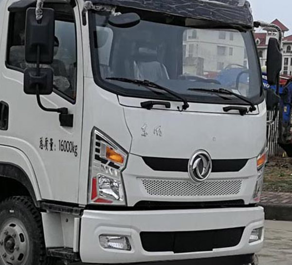 龍環(huán)牌FLM5167GSSDX6LH灑水車公告圖片