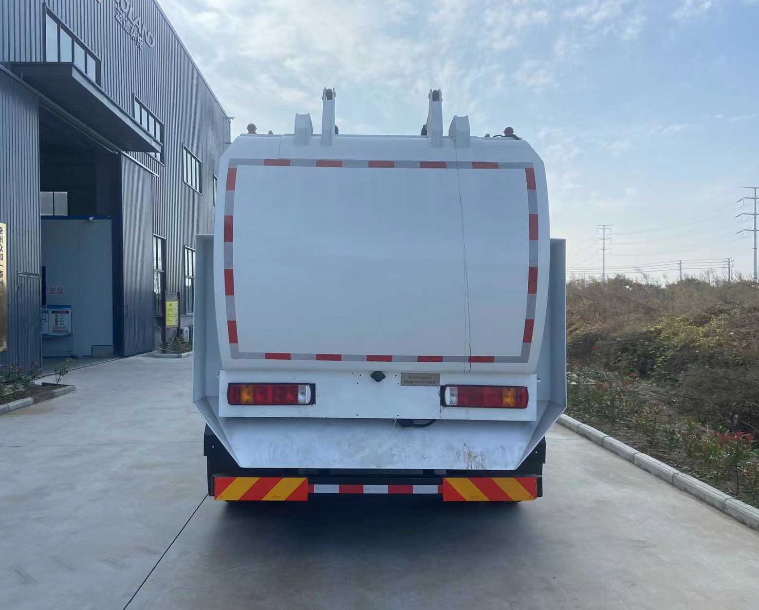 深高藍(lán)德牌DZH5141TCABJE6T餐廚垃圾車公告圖片