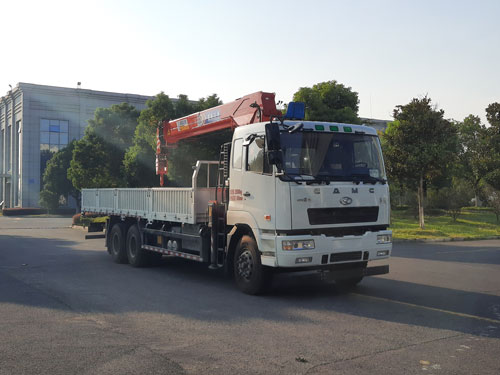 星马牌AH5251JSQ1L6随车起重运输车公告图片