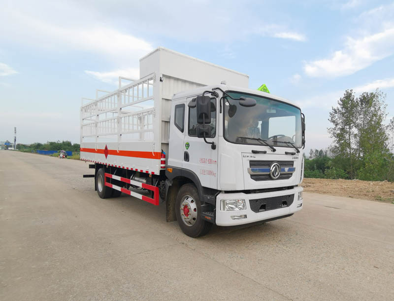 大力牌DLQ5183TQPEQ6氣瓶運(yùn)輸車公告圖片