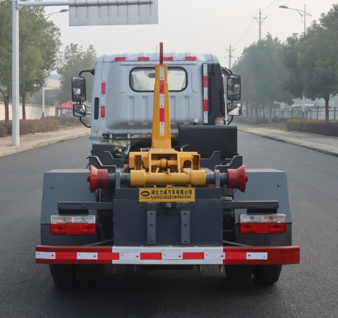 中汽力威牌HLW5043ZXX6EQ车厢可卸式垃圾车公告图片