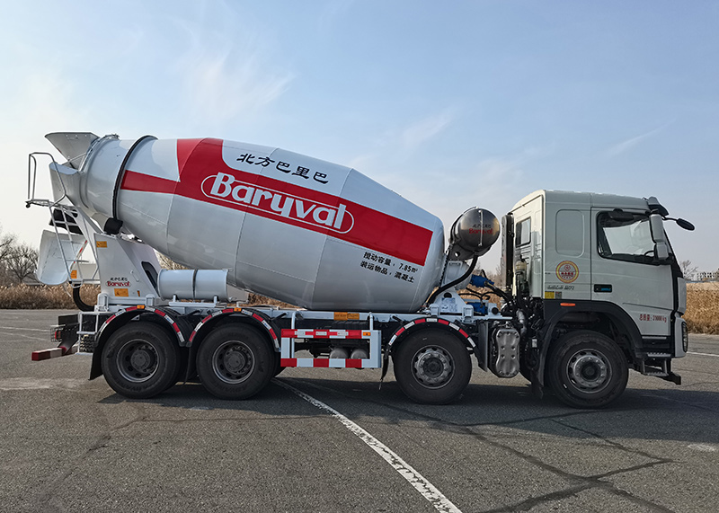 北方重工牌BZ5317GJB27DY6混凝土攪拌運輸車公告圖片