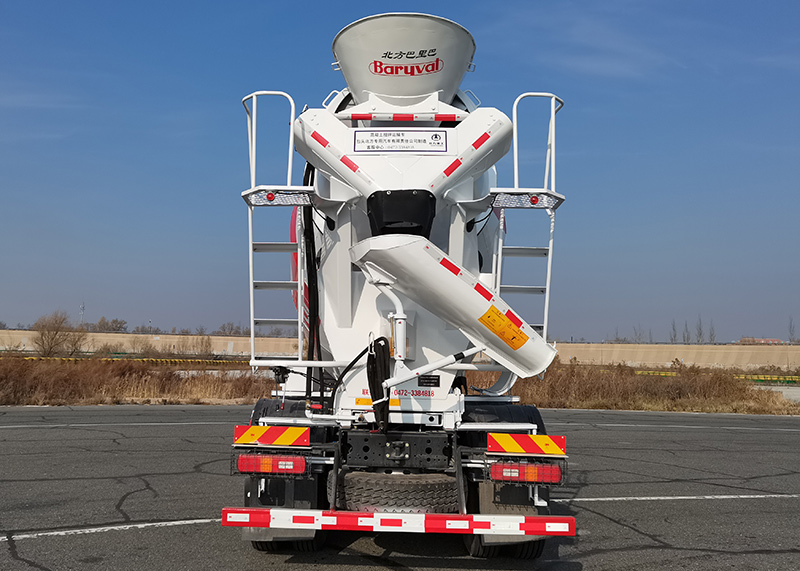 北方重工牌BZ5317GJB27DY6混凝土攪拌運輸車公告圖片