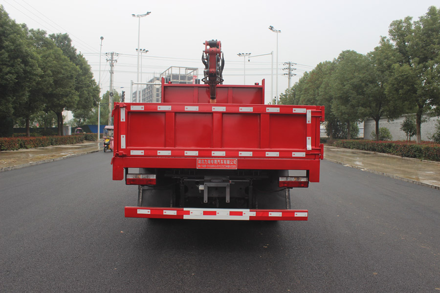 力海通牌HLH5111ZZDCDW6抓斗式垃圾車公告圖片