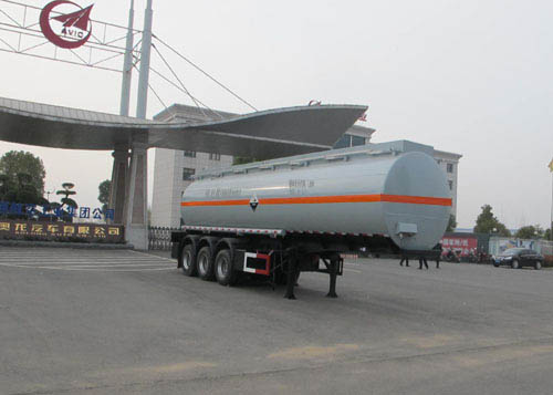 久龙牌10.8米30.5吨3轴腐蚀性物品罐式运输半挂车(ALA9401GFW)