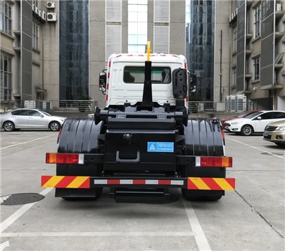 三力牌CGJ5180ZXXDFE6車(chē)廂可卸式垃圾車(chē)公告圖片