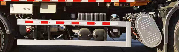 東風牌EQ5250ZYSS6壓縮式垃圾車公告圖片