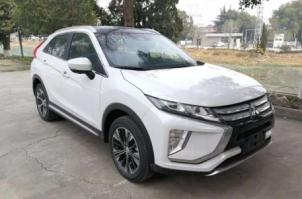 三菱牌GMC7150P型轿车