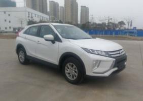 三菱牌GMC7150L型轿车