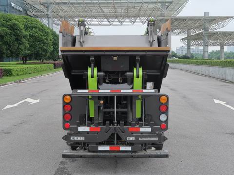 中联牌ZBH5040ZZZHFE6自装卸式垃圾车公告图片