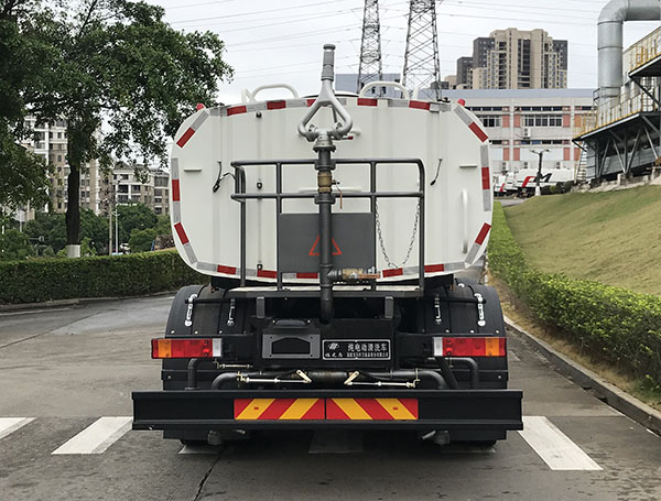 福龙马牌FLM5250GQXDFBEVS纯电动清洗车公告图片