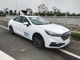 巡逻车
