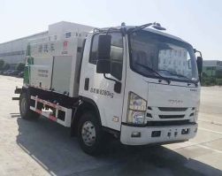 清洗车