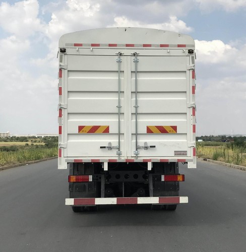 東風(fēng)牌DFH5310CCYD2倉柵式運輸車公告圖片