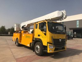 高空作业车
