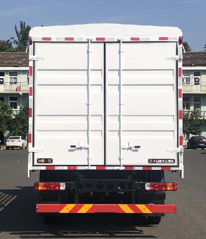 解放牌CA5140CCYP40K62L3E6A85倉(cāng)柵式運(yùn)輸車(chē)公告圖片