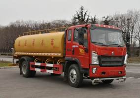 豪沃牌ZZ5167GSSH4515F1洒水车