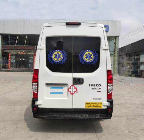智駿牌NJH5045XJHECM救護(hù)車(chē)公告圖片