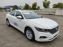 巡逻车