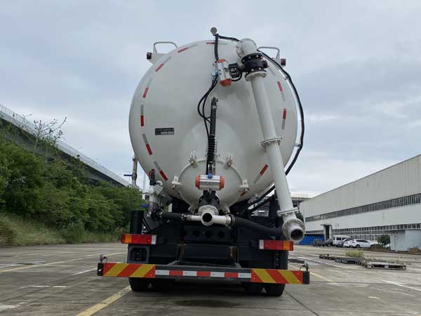 皇冠牌WZJ5311GXYE6吸引壓送車公告圖片