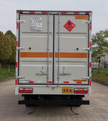 江淮牌HFC5043TQPXS3Z氣瓶運(yùn)輸車公告圖片