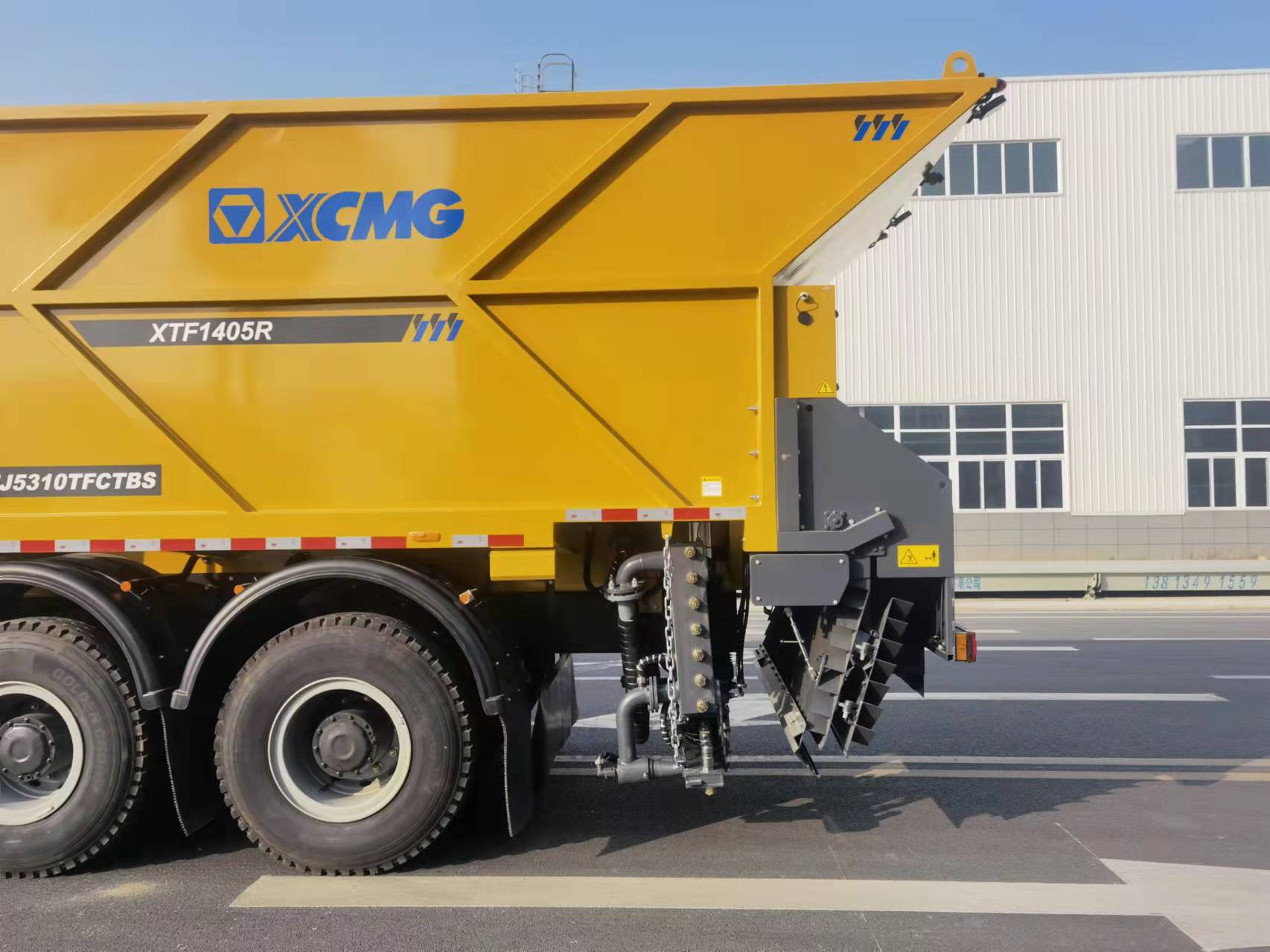 徐工牌XZJ5310TFCTBS瀝青碎石同步封層車公告圖片