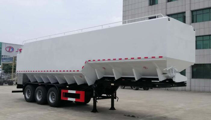 大力牌13米29.4吨3轴散装饲料运输半挂车(DLQ9400ZSLCL)