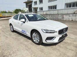 巡逻车