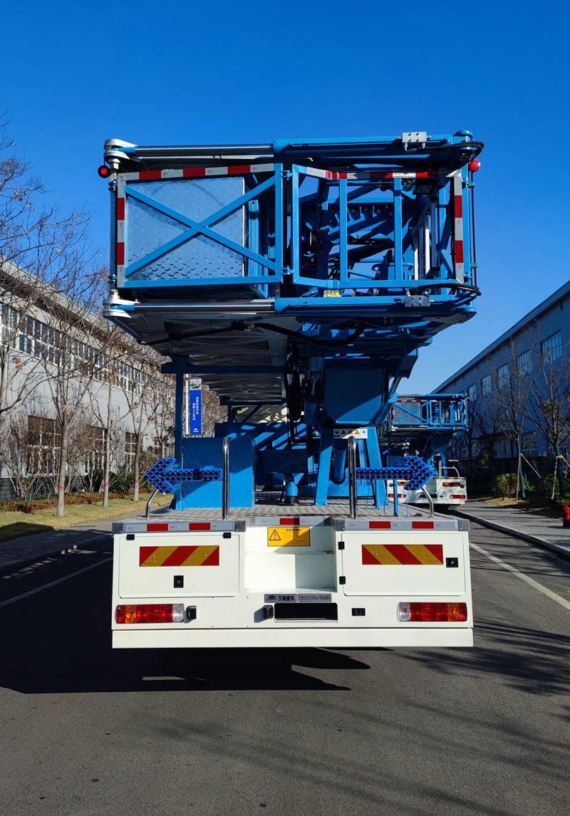 宇通牌ZYM5251JQJ12D620HZ橋梁檢測(cè)車(chē)公告圖片