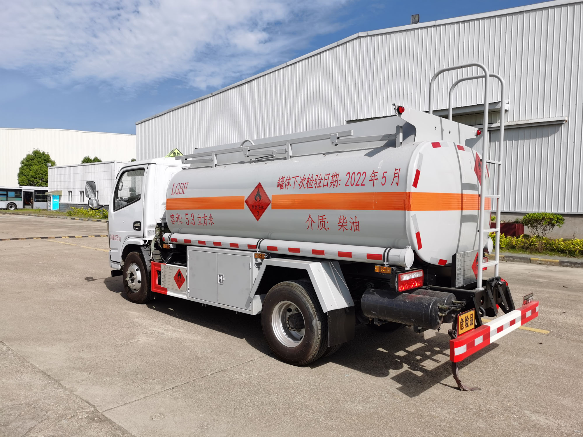 楚風牌HQG5080GYYGD6運油車公告圖片