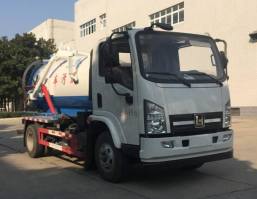 吸污车