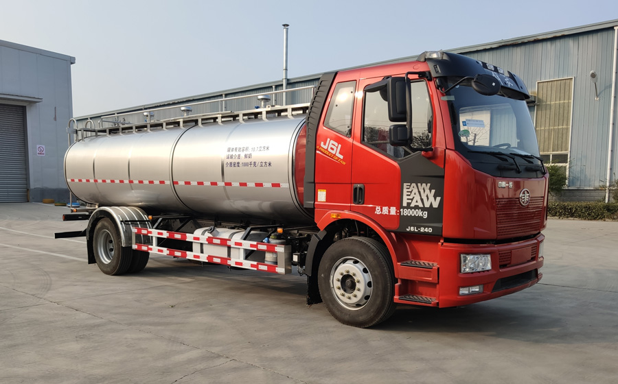 鴻天牛牌HTN5182GNY鮮奶運(yùn)輸車公告圖片