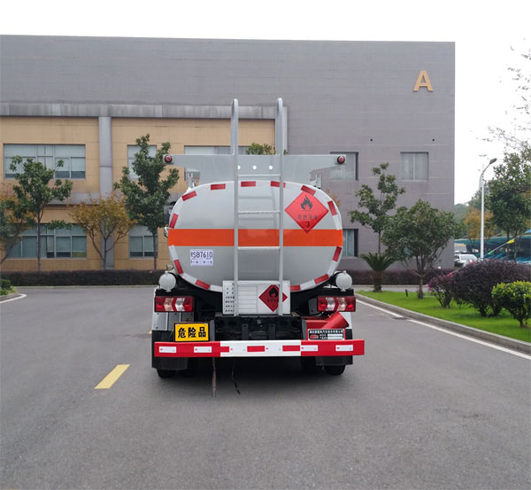 楚風(fēng)牌HQG5070GYY6HF運(yùn)油車(chē)公告圖片