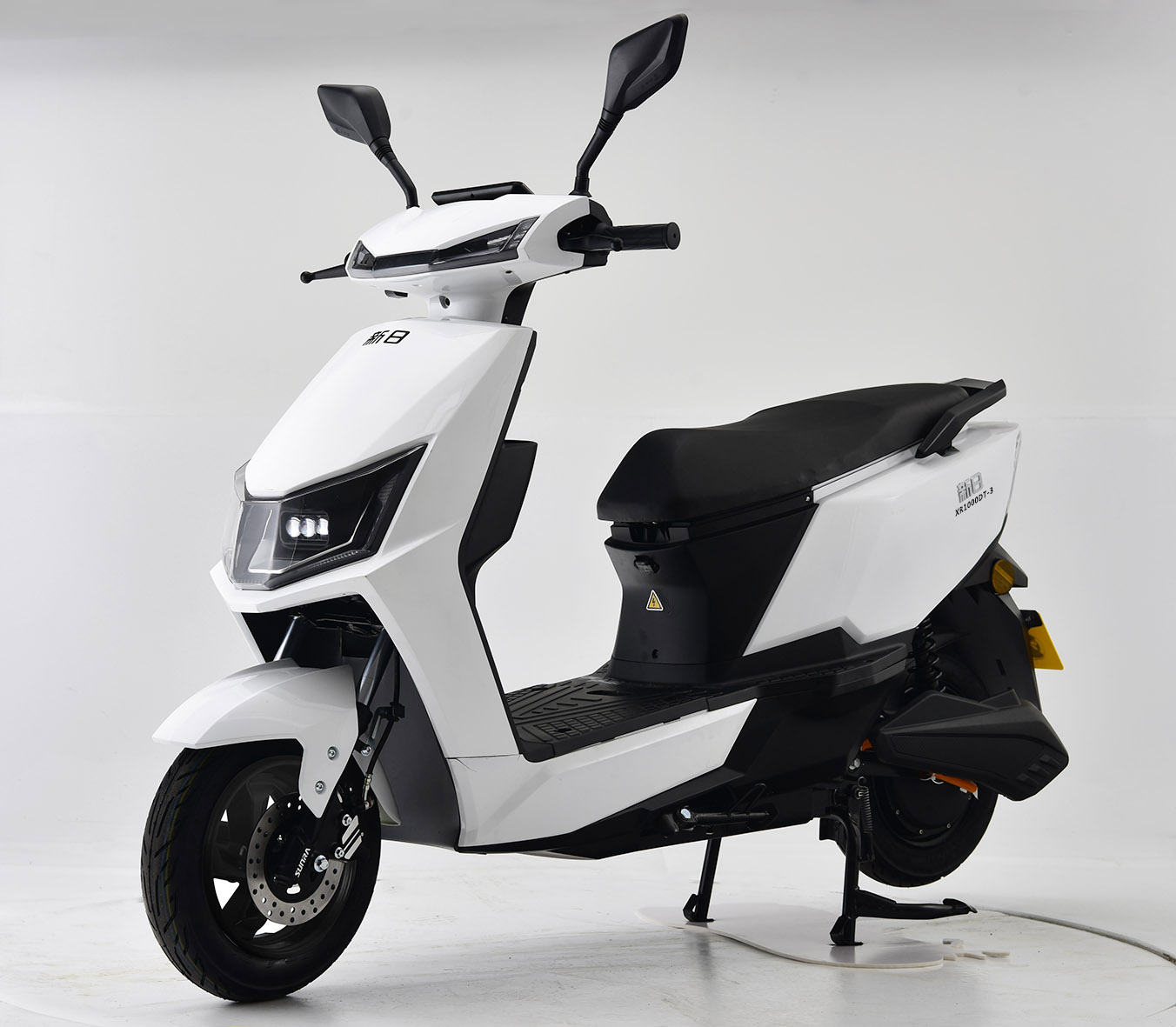 新日牌XR1000DT-3电动两轮摩托车公告图片
