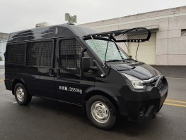 猎豹牌XL5040XFBJX6防暴车