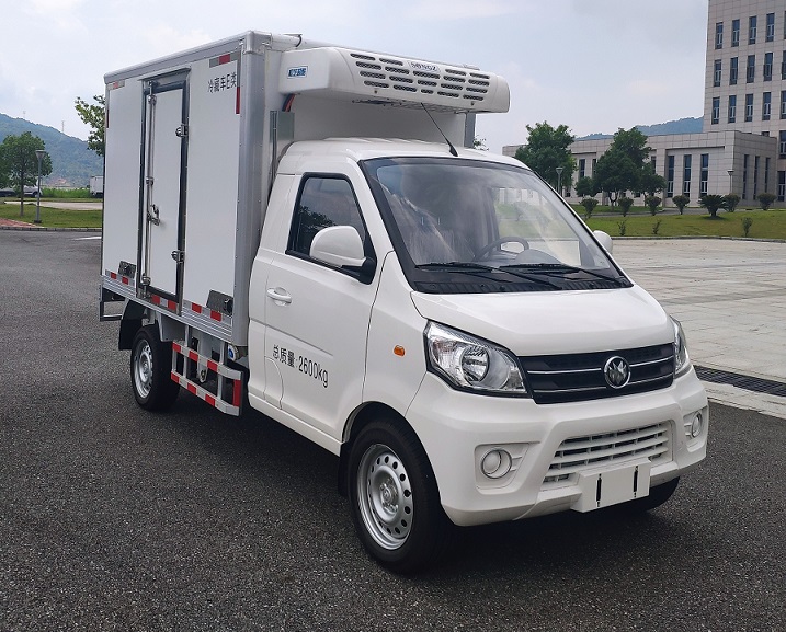 福建牌FJ5030XLCBEVA1純電動(dòng)冷藏車(chē)公告圖片