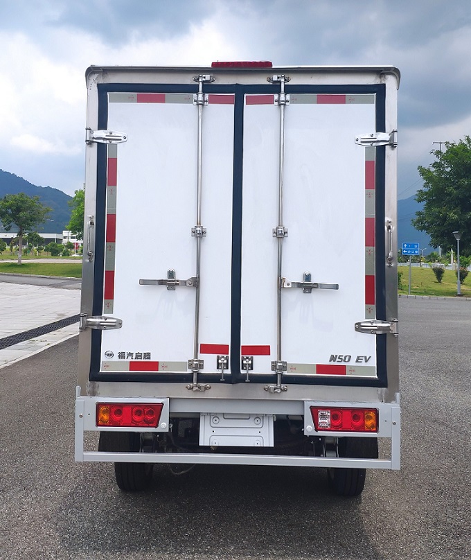 福建牌FJ5030XLCBEVA1純電動(dòng)冷藏車(chē)公告圖片