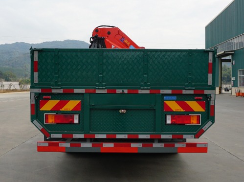 韶起牌SGQ5310JSQLG6隨車起重運輸車公告圖片