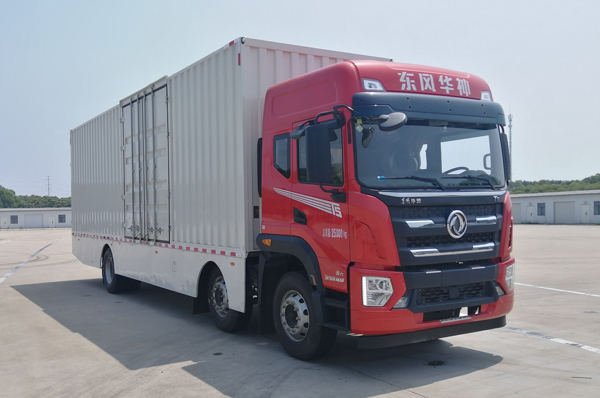 東風(fēng)牌EQ5250XYLT6D醫(yī)療車(chē)公告圖片