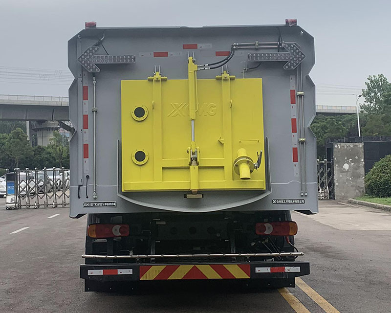 徐工牌XGH5180TXSYBEV純電動(dòng)洗掃車公告圖片
