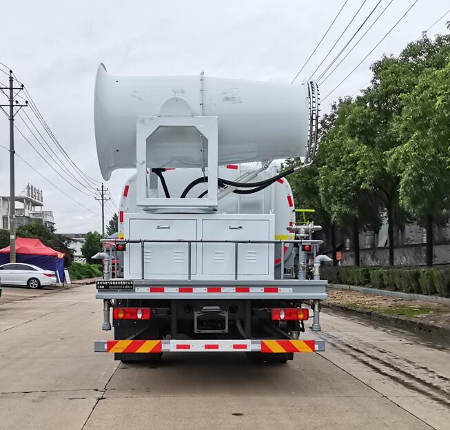 萬輿牌WZG5180TDYCY6多功能抑塵車公告圖片