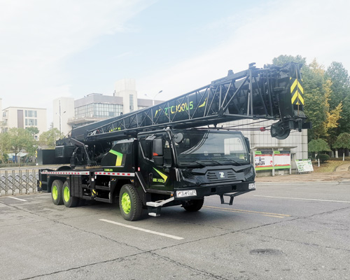 中聯(lián)牌ZLJ5350JQZ30V汽車(chē)起重機(jī)公告圖片